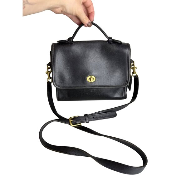 Vintage Coach Court Crossbody Bag with Brass Hardware 9870 - Picture 1 of 12